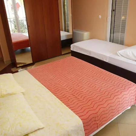 Vila Nara Vendégház