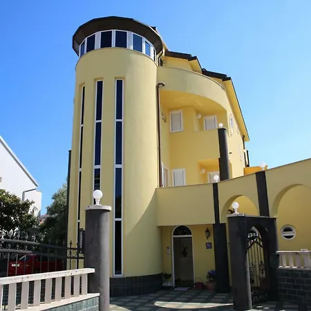 Gasthof Vila Nara