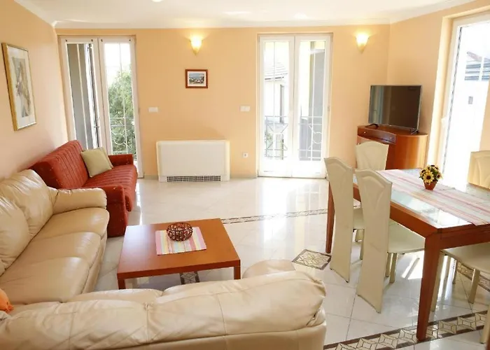 Vila Nara Penzion Vodice